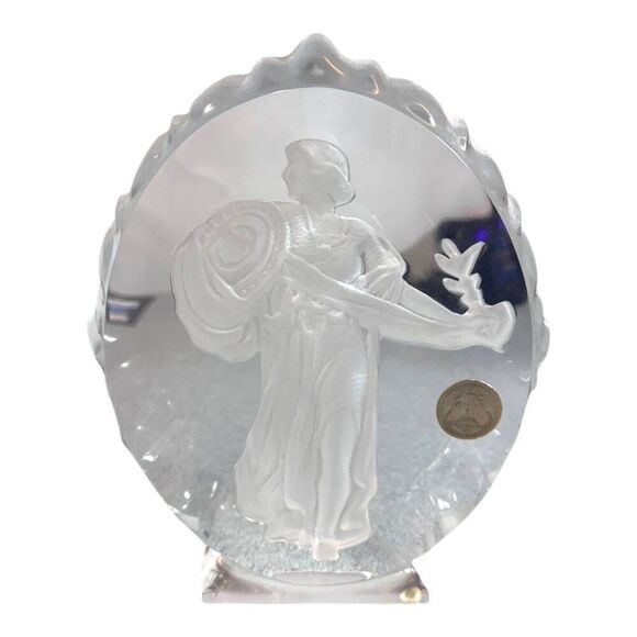 Lucite MCM Limited Edition Plate "Century" No. 53/1000 Lady Liberty Quarter 8" - Picture 2 of 7